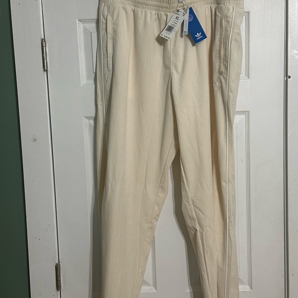 Adidas Men's Cream Joggers